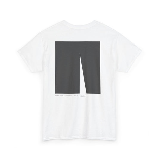 Même dans le silence, tu es visible T-Shirt. Illustration by Moby Obscura
