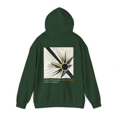 La bienveillance est le rayon de soleil qui fait tout grandir Hoodie