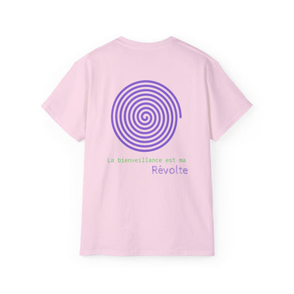 La bienveillance est ma révolte T-shirt