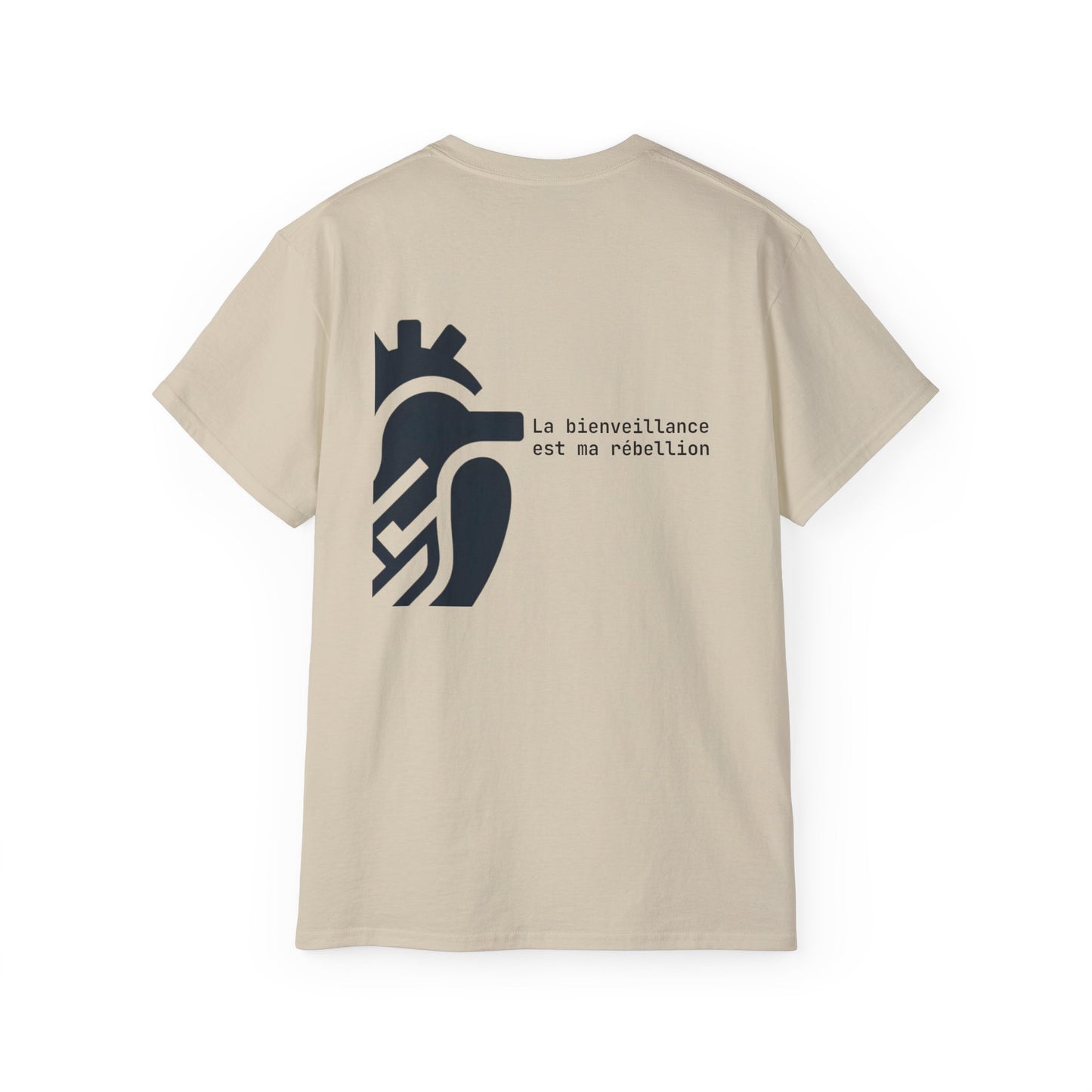 La bienveillance est ma rébellion T-shirt