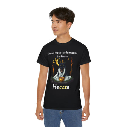 Nous vous présentons la déesse Hécate T-Shirt